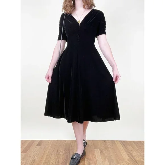 New Velvet Fit & Flare Princess Midi Dress Pleated Ruched Whimsigoth Dark Formal - Picture 4 of 9